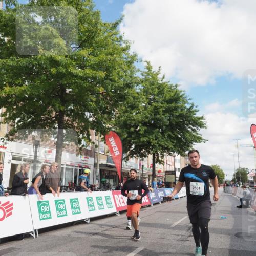 15.09.2024 - PSD Bank Halbmarathon Miley Keyser http://msf.ph/oto/7078547 15.09.2024 12:40:24 Ziel 1668, 2395, 2428, 3499 meine-sportfotos.de