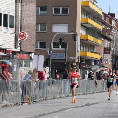 15.09.2024 - PSD Bank Halbmarathon Michael Strokosch http://msf.ph/oto/7078566 15.09.2024 11:13:17 Ziel 555, 556, 594, 844 meine-sportfotos.de