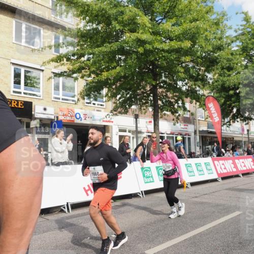 15.09.2024 - PSD Bank Halbmarathon Miley Keyser http://msf.ph/oto/7078603 15.09.2024 12:40:26 Ziel 1668, 2428, 3499 meine-sportfotos.de