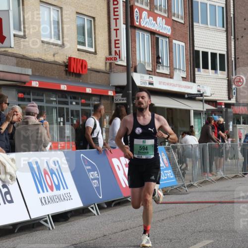 15.09.2024 - PSD Bank Halbmarathon Michael Strokosch http://msf.ph/oto/7078649 15.09.2024 11:13:22 Ziel 553, 555, 556, 594, 657 meine-sportfotos.de