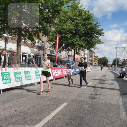 15.09.2024 - PSD Bank Halbmarathon Miley Keyser http://msf.ph/oto/7078654 15.09.2024 12:41:00 Ziel 1845, 1910, 3444 meine-sportfotos.de