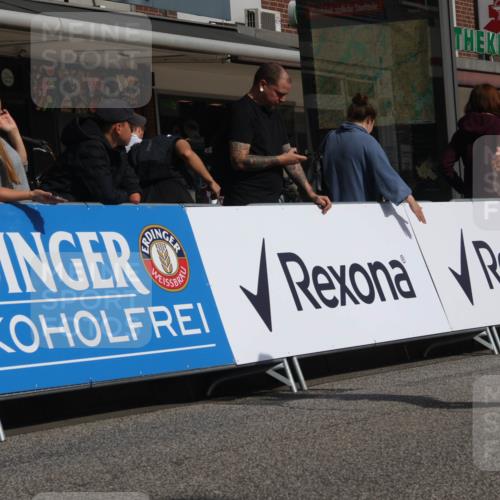 15.09.2024 - PSD Bank Halbmarathon Michael Strokosch http://msf.ph/oto/7078655 15.09.2024 12:20:36 Ziel 2128, 2325, 2957, 3032 meine-sportfotos.de