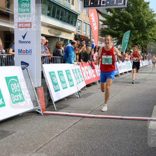 15.09.2024 - PSD Bank Halbmarathon Strokosch-Dieckow http://msf.ph/oto/7078665 15.09.2024 11:13:36 Ziel 553, 555, 556, 594, 603, 657 meine-sportfotos.de
