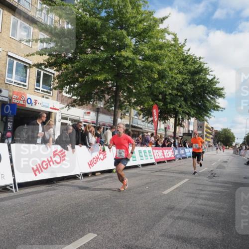 15.09.2024 - PSD Bank Halbmarathon Miley Keyser http://msf.ph/oto/7078666 15.09.2024 11:36:48 Ziel 757, 1169, 1361, 1376, 1383, 1452, 1731 meine-sportfotos.de