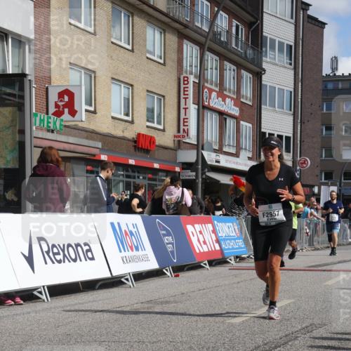 15.09.2024 - PSD Bank Halbmarathon Michael Strokosch http://msf.ph/oto/7078670 15.09.2024 12:20:37 Ziel 2128, 2325, 2957, 3032 meine-sportfotos.de