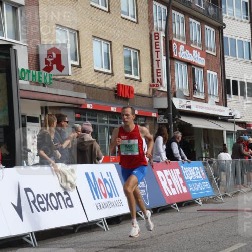 15.09.2024 - PSD Bank Halbmarathon Michael Strokosch http://msf.ph/oto/7078677 15.09.2024 11:13:24 Ziel 553, 555, 556, 594, 603, 657 meine-sportfotos.de