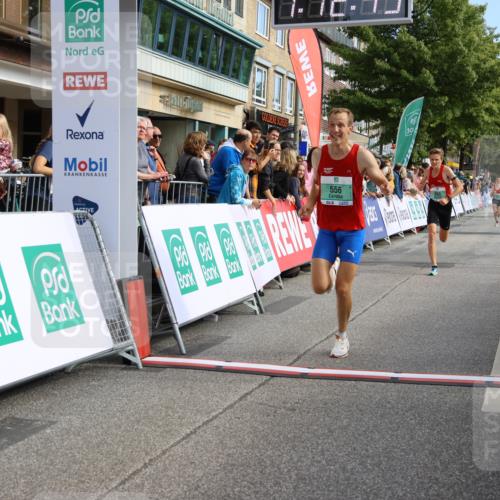 15.09.2024 - PSD Bank Halbmarathon Strokosch-Dieckow http://msf.ph/oto/7078684 15.09.2024 11:13:36 Ziel 553, 555, 556, 594, 603, 657 meine-sportfotos.de