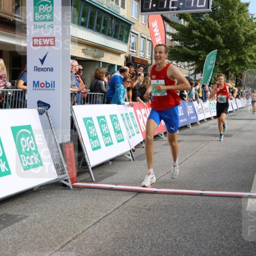 15.09.2024 - PSD Bank Halbmarathon Strokosch-Dieckow http://msf.ph/oto/7078726 15.09.2024 11:13:37 Ziel 553, 555, 556, 594, 603, 657 meine-sportfotos.de