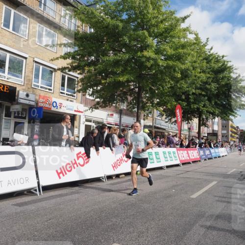 15.09.2024 - PSD Bank Halbmarathon Miley Keyser http://msf.ph/oto/7078734 15.09.2024 11:36:52 Ziel 1169, 1359, 1361, 1376, 1452, 1731 meine-sportfotos.de