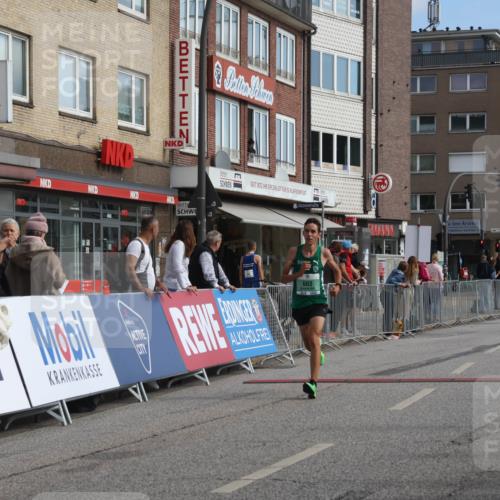 15.09.2024 - PSD Bank Halbmarathon Michael Strokosch http://msf.ph/oto/7078746 15.09.2024 11:13:29 Ziel 522, 553, 555, 556, 594, 603, 657 meine-sportfotos.de