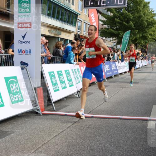 15.09.2024 - PSD Bank Halbmarathon Strokosch-Dieckow http://msf.ph/oto/7078750 15.09.2024 11:13:37 Ziel 553, 555, 556, 594, 603, 657 meine-sportfotos.de