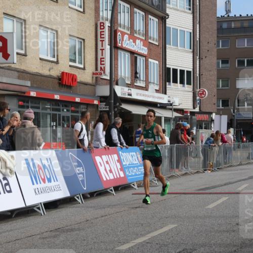 15.09.2024 - PSD Bank Halbmarathon Michael Strokosch http://msf.ph/oto/7078751 15.09.2024 11:13:30 Ziel 522, 553, 555, 556, 594, 603, 657 meine-sportfotos.de