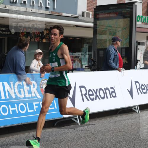 15.09.2024 - PSD Bank Halbmarathon Michael Strokosch http://msf.ph/oto/7078774 15.09.2024 11:13:32 Ziel 522, 553, 555, 556, 594, 603, 657 meine-sportfotos.de