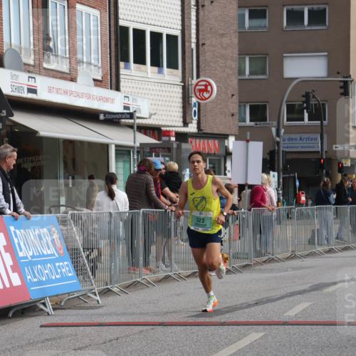 15.09.2024 - PSD Bank Halbmarathon Michael Strokosch http://msf.ph/oto/7078793 15.09.2024 11:13:34 Ziel 522, 553, 556, 594, 603, 657 meine-sportfotos.de