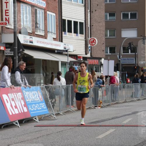 15.09.2024 - PSD Bank Halbmarathon Michael Strokosch http://msf.ph/oto/7078798 15.09.2024 11:13:34 Ziel 522, 553, 556, 594, 603, 657 meine-sportfotos.de