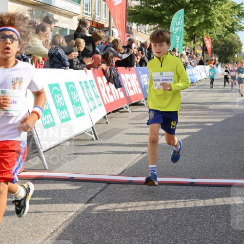 15.09.2024 - PSD Bank Halbmarathon Strokosch-Dieckow http://msf.ph/oto/7078813 15.09.2024 10:31:27 Ziel 24, 25, 39, 72, 104, 105, 126, 160, 163, 191, 277, 287 meine-sportfotos.de