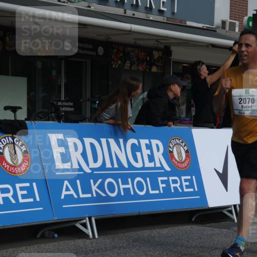 15.09.2024 - PSD Bank Halbmarathon Michael Strokosch http://msf.ph/oto/7078854 15.09.2024 12:20:49 Ziel 2070, 2128, 2325, 3248 meine-sportfotos.de