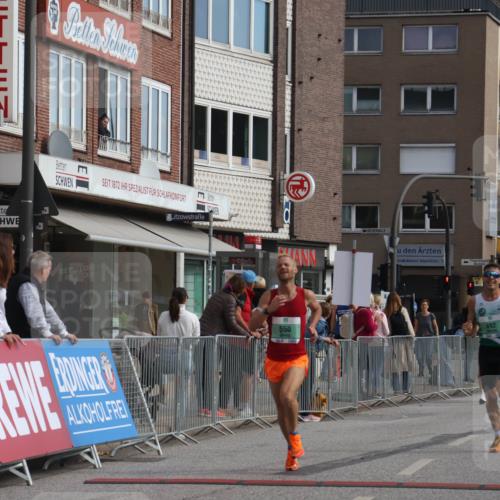 15.09.2024 - PSD Bank Halbmarathon Michael Strokosch http://msf.ph/oto/7078862 15.09.2024 11:13:44 Ziel 492, 522, 538, 550 meine-sportfotos.de