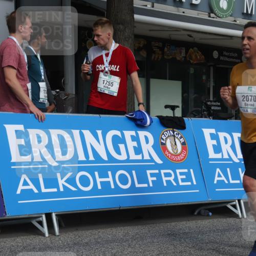 15.09.2024 - PSD Bank Halbmarathon Michael Strokosch http://msf.ph/oto/7078869 15.09.2024 12:20:49 Ziel 2070, 2128, 2325, 3248 meine-sportfotos.de