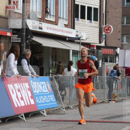 15.09.2024 - PSD Bank Halbmarathon Michael Strokosch http://msf.ph/oto/7078871 15.09.2024 11:13:45 Ziel 492, 522, 538, 550 meine-sportfotos.de