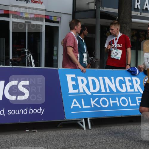 15.09.2024 - PSD Bank Halbmarathon Michael Strokosch http://msf.ph/oto/7078873 15.09.2024 12:20:49 Ziel 2070, 2128, 2325, 3248 meine-sportfotos.de