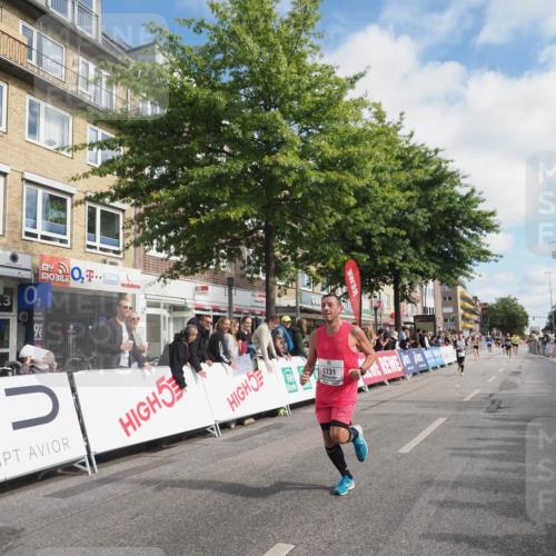 15.09.2024 - PSD Bank Halbmarathon Miley Keyser http://msf.ph/oto/7078879 15.09.2024 11:37:01 Ziel 730, 755, 924, 925, 938, 1169, 1217, 1359, 1376, 1731 meine-sportfotos.de