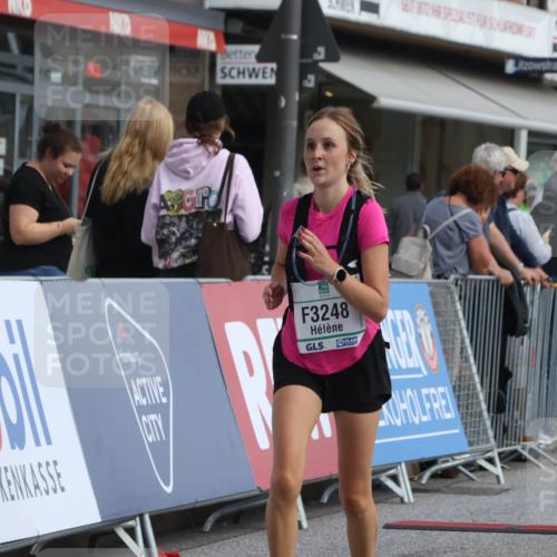 15.09.2024 - PSD Bank Halbmarathon Michael Strokosch http://msf.ph/oto/7078886 15.09.2024 12:20:52 Ziel 2070, 2128, 3248 meine-sportfotos.de