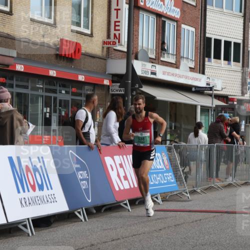 15.09.2024 - PSD Bank Halbmarathon Michael Strokosch http://msf.ph/oto/7078929 15.09.2024 11:13:50 Ziel 492, 538, 550, 612 meine-sportfotos.de