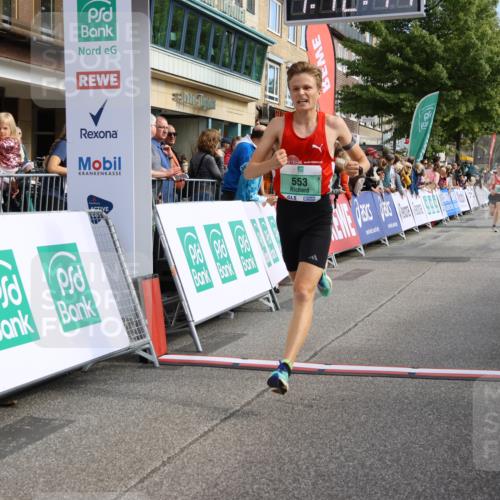15.09.2024 - PSD Bank Halbmarathon Strokosch-Dieckow http://msf.ph/oto/7078936 15.09.2024 11:13:38 Ziel 553, 555, 556, 594, 603, 657 meine-sportfotos.de