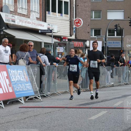 15.09.2024 - PSD Bank Halbmarathon Michael Strokosch http://msf.ph/oto/7078945 15.09.2024 12:21:01 Ziel 2066, 3047, 3248, 3285 meine-sportfotos.de
