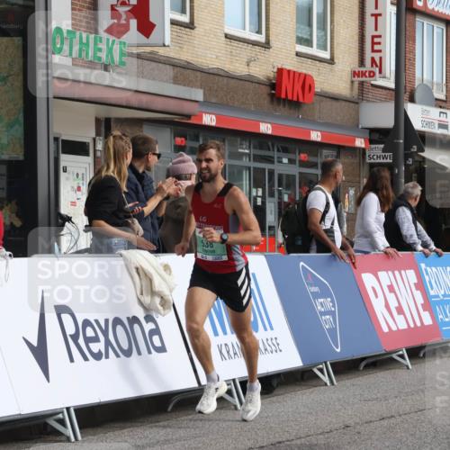 15.09.2024 - PSD Bank Halbmarathon Michael Strokosch http://msf.ph/oto/7078952 15.09.2024 11:13:51 Ziel 492, 527, 538, 550, 609, 612 meine-sportfotos.de