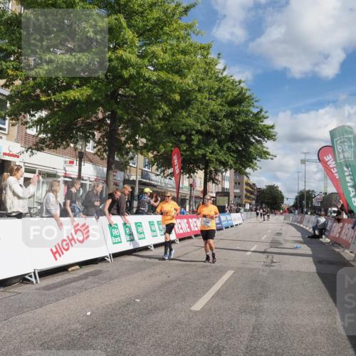 15.09.2024 - PSD Bank Halbmarathon Miley Keyser http://msf.ph/oto/7078953 15.09.2024 12:41:58 Ziel 2276, 3343, 3344, 3412 meine-sportfotos.de