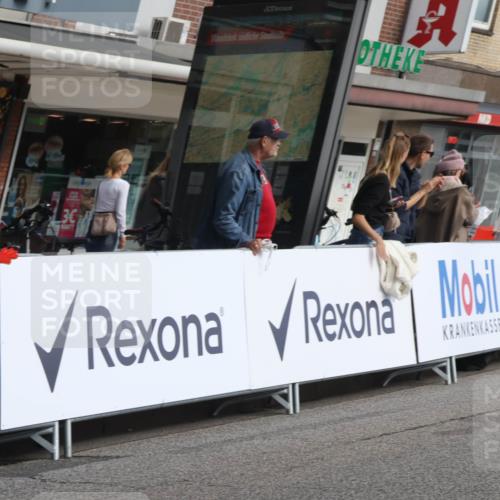 15.09.2024 - PSD Bank Halbmarathon Michael Strokosch http://msf.ph/oto/7078970 15.09.2024 11:13:52 Ziel 492, 527, 538, 550, 609, 612 meine-sportfotos.de