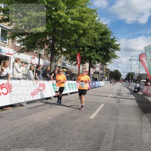 15.09.2024 - PSD Bank Halbmarathon Miley Keyser http://msf.ph/oto/7078975 15.09.2024 12:41:59 Ziel 2276, 3343, 3344, 3412 meine-sportfotos.de