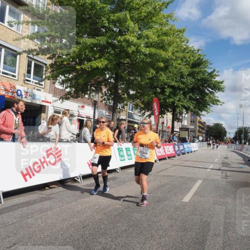 15.09.2024 - PSD Bank Halbmarathon Miley Keyser http://msf.ph/oto/7078995 15.09.2024 12:42:00 Ziel 2276, 3343, 3344, 3412 meine-sportfotos.de