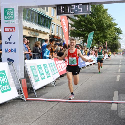 15.09.2024 - PSD Bank Halbmarathon Strokosch-Dieckow http://msf.ph/oto/7078996 15.09.2024 11:13:42 Ziel 522, 553, 555, 556, 594, 603, 657 meine-sportfotos.de