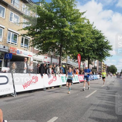 15.09.2024 - PSD Bank Halbmarathon Miley Keyser http://msf.ph/oto/7079008 15.09.2024 11:37:11 Ziel 730, 755, 924, 925, 938, 1104, 1168, 1217, 1359, 1760 meine-sportfotos.de