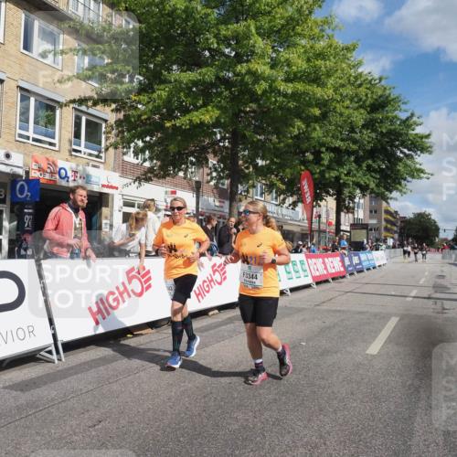 15.09.2024 - PSD Bank Halbmarathon Miley Keyser http://msf.ph/oto/7079010 15.09.2024 12:42:00 Ziel 2276, 3343, 3344, 3412 meine-sportfotos.de