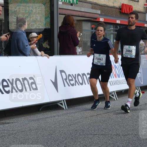 15.09.2024 - PSD Bank Halbmarathon Michael Strokosch http://msf.ph/oto/7079013 15.09.2024 12:21:06 Ziel 2066, 3047, 3285 meine-sportfotos.de