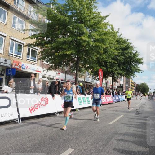 15.09.2024 - PSD Bank Halbmarathon Miley Keyser http://msf.ph/oto/7079025 15.09.2024 11:37:12 Ziel 730, 755, 924, 925, 938, 1104, 1168, 1217, 1359, 1760 meine-sportfotos.de