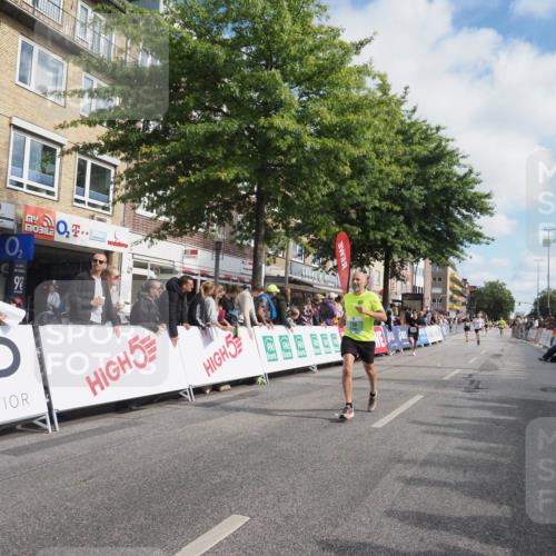 15.09.2024 - PSD Bank Halbmarathon Miley Keyser http://msf.ph/oto/7079051 15.09.2024 11:37:13 Ziel 730, 753, 755, 924, 925, 938, 1104, 1168, 1217, 1359, 1760 meine-sportfotos.de