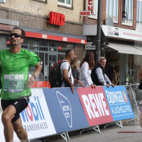 15.09.2024 - PSD Bank Halbmarathon Michael Strokosch http://msf.ph/oto/7079053 15.09.2024 11:13:58 Ziel 492, 527, 538, 549, 550, 609, 612 meine-sportfotos.de