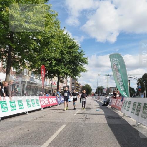 15.09.2024 - PSD Bank Halbmarathon Miley Keyser http://msf.ph/oto/7079054 15.09.2024 12:42:11 Ziel 2225, 3131, 3191, 3343, 3344, 3363 meine-sportfotos.de