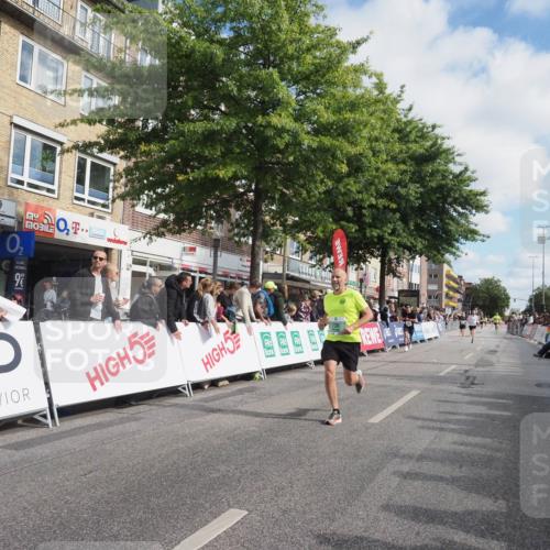 15.09.2024 - PSD Bank Halbmarathon Miley Keyser http://msf.ph/oto/7079056 15.09.2024 11:37:13 Ziel 730, 753, 755, 924, 925, 938, 1104, 1168, 1217, 1359, 1760 meine-sportfotos.de
