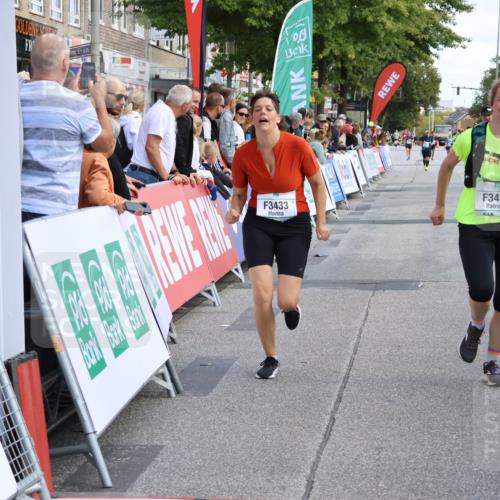 15.09.2024 - PSD Bank Halbmarathon Strokosch-Dieckow http://msf.ph/oto/7079057 15.09.2024 12:34:10 Ziel 1983, 2376, 3433, 3451 meine-sportfotos.de