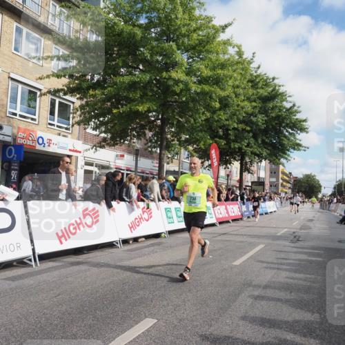 15.09.2024 - PSD Bank Halbmarathon Miley Keyser http://msf.ph/oto/7079066 15.09.2024 11:37:14 Ziel 730, 753, 755, 924, 925, 938, 1104, 1168, 1217, 1760 meine-sportfotos.de