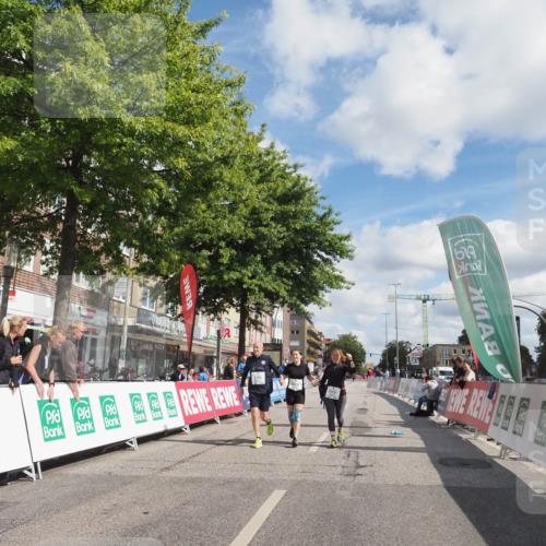 15.09.2024 - PSD Bank Halbmarathon Miley Keyser http://msf.ph/oto/7079078 15.09.2024 12:42:12 Ziel 2225, 3131, 3191, 3343, 3344, 3363 meine-sportfotos.de