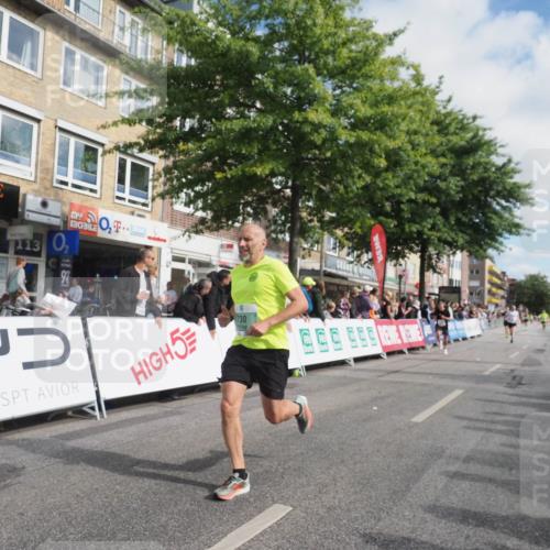 15.09.2024 - PSD Bank Halbmarathon Miley Keyser http://msf.ph/oto/7079080 15.09.2024 11:37:14 Ziel 730, 753, 755, 924, 925, 938, 1104, 1168, 1217, 1760 meine-sportfotos.de