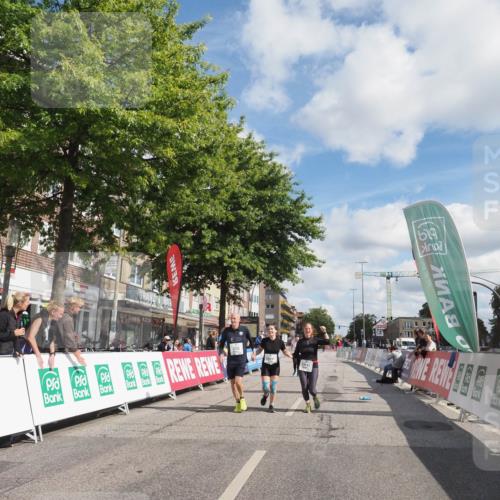 15.09.2024 - PSD Bank Halbmarathon Miley Keyser http://msf.ph/oto/7079081 15.09.2024 12:42:12 Ziel 2225, 3131, 3191, 3343, 3344, 3363 meine-sportfotos.de