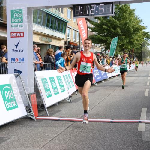 15.09.2024 - PSD Bank Halbmarathon Strokosch-Dieckow http://msf.ph/oto/7079093 15.09.2024 11:13:42 Ziel 522, 553, 555, 556, 594, 603, 657 meine-sportfotos.de